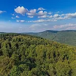 Studánka, 3*