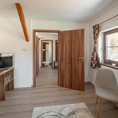 Studanka, Guest house