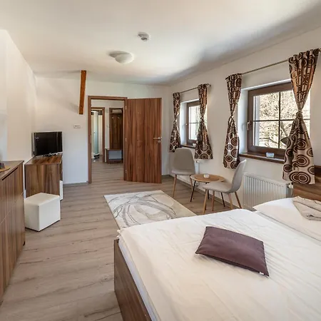 Studanka, 3* Klíny